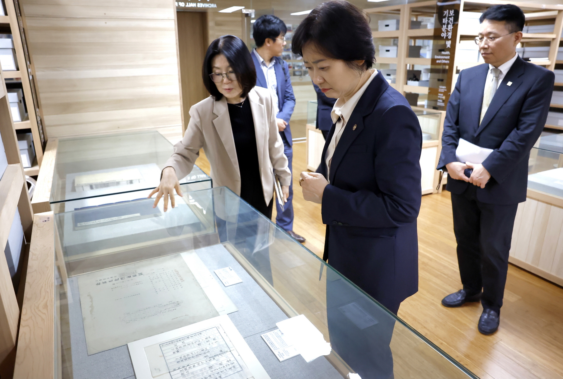 국가기록원 및 아동권리보장원과 입양기록물 보존관리에 관한 업무협약 체결 사진2