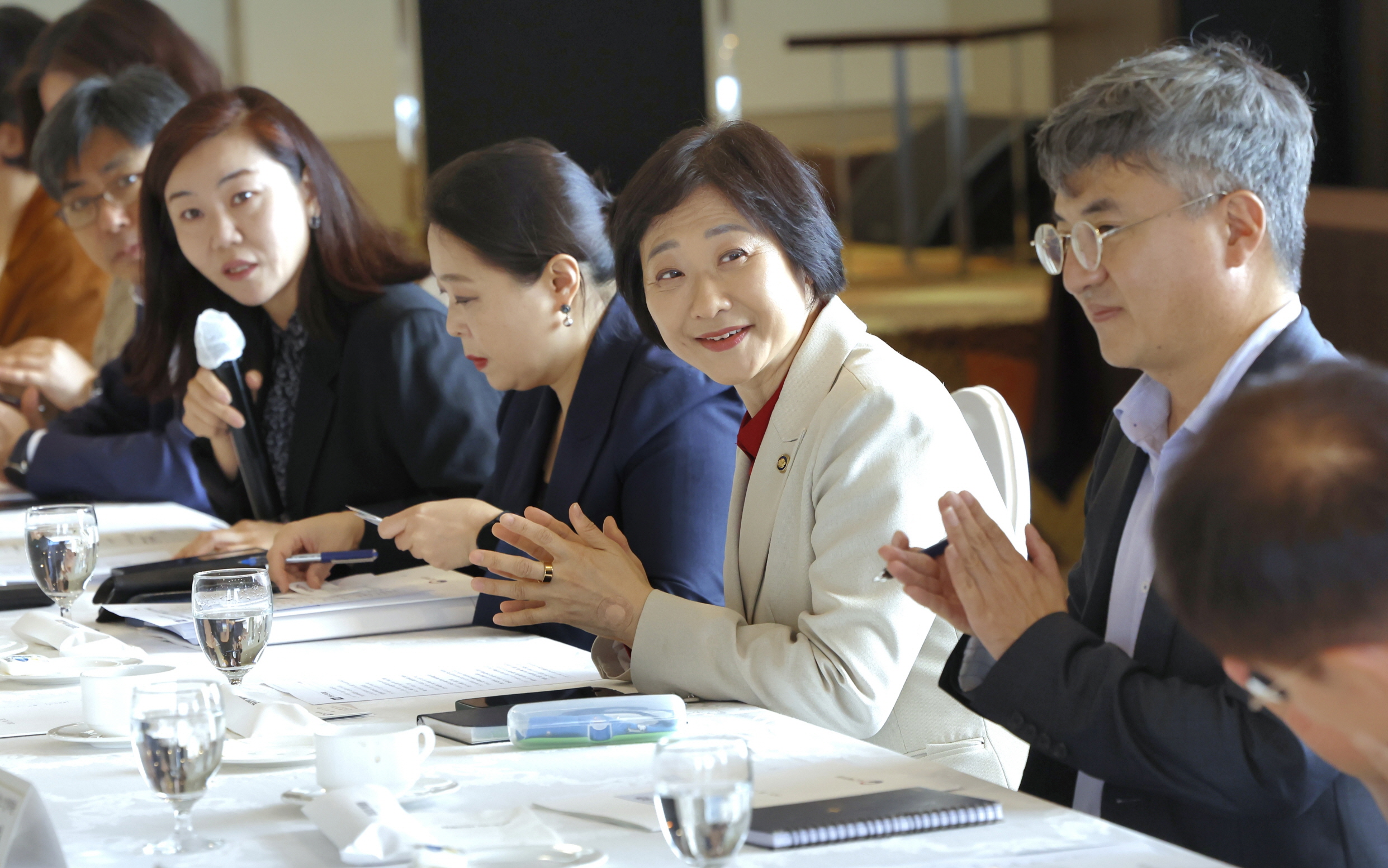 복지·돌봄 분야 AI 혁신 선도 기업과 간담회 개최 사진5